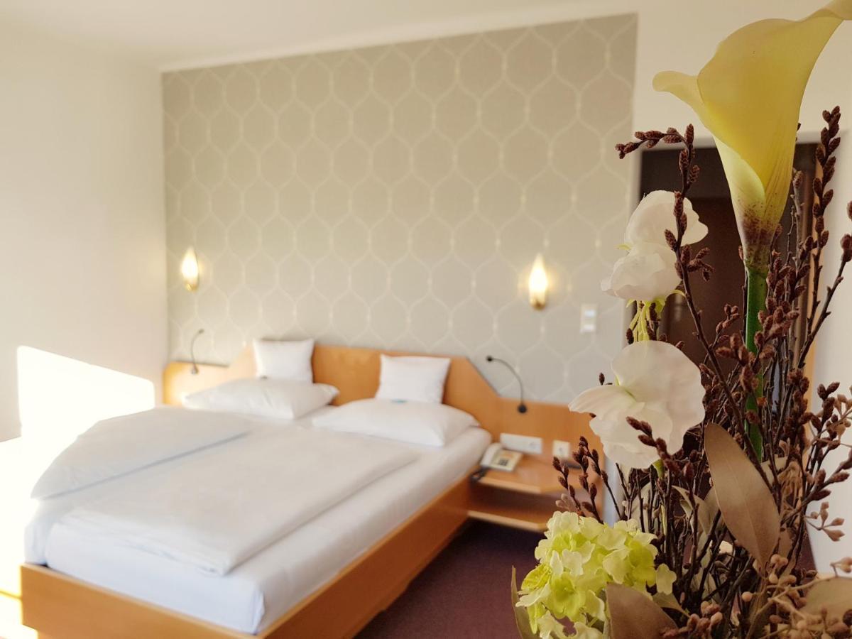 Hotel-restaurant Teuschler-mogg Hotel Bad Waltersdorf