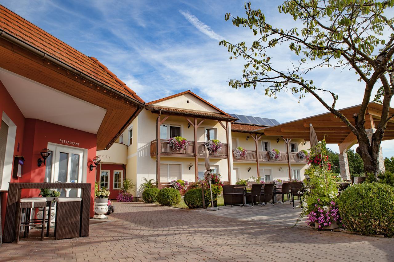 Hotel-restaurant Teuschler-mogg 3* Bad Waltersdorf